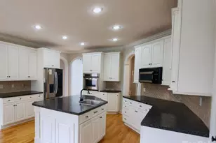 1081 Horse Rock Rd, Hickory, NC 28602 - Photo 6