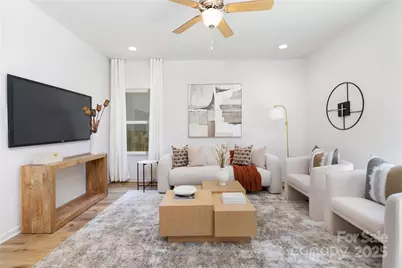 9705 Forest Drive, Charlotte, NC 28216 - Photo 8