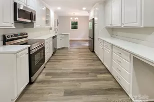 711 Forest Rd, Rock Hill, SC 29730 - Photo 6