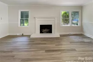 711 Forest Rd, Rock Hill, SC 29730 - Photo 2