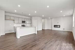 2202 Carpenter Farms Dr, Lincolnton, NC 28092 - Photo 8