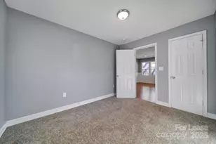 113 W 5th Ave, Gastonia, NC 28052 - Photo 6