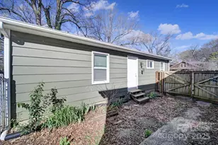 113 W 5th Ave, Gastonia, NC 28052 - Photo 16