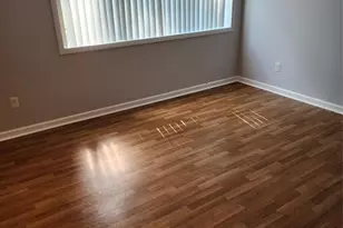 4917 Highlake Dr, Charlotte, NC 28215 - Photo 12