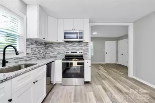 723 Edgegreen Dr, Charlotte, NC 28217 - Photo 8