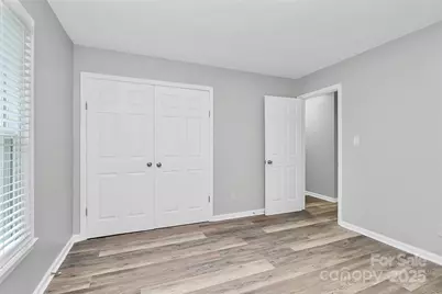723 Edgegreen Drive, Charlotte, NC 28217 - Photo 12