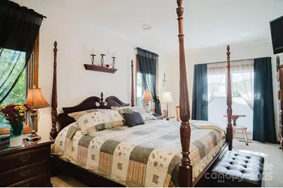 115 Hawkins Creek Road, Hendersonville, NC 28791 - Photo 26