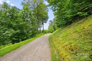 1617 Mountain Gait Dr, Mars Hill, NC 28754 - Photo 14