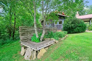 9405 Nc 261 Hwy, Bakersville, NC 28705 - Photo 36