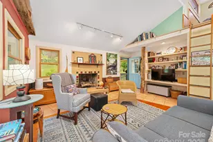 9405 Nc 261 Hwy, Bakersville, NC 28705 - Photo 2