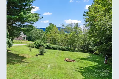 9405 Nc 261 Highway, Bakersville, NC 28705 - Photo 28