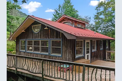 9405 Nc 261 Highway, Bakersville, NC 28705 - Photo 26