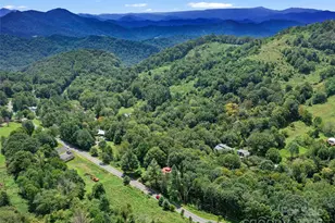 9405 Nc 261 Hwy, Bakersville, NC 28705 - Photo 38