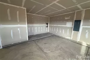 3266 Eller Dr Ext, Hickory, NC 28602 - Photo 36