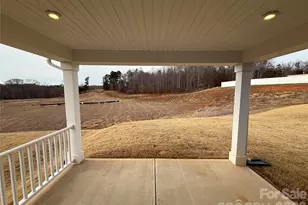 3266 Eller Dr Ext, Hickory, NC 28602 - Photo 34