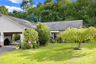 88 Whispering Pines Dr, Marion, NC 28752 - Photo 2