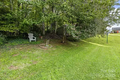 88 Whispering Pines Drive, Marion, NC 28752 - Photo 16