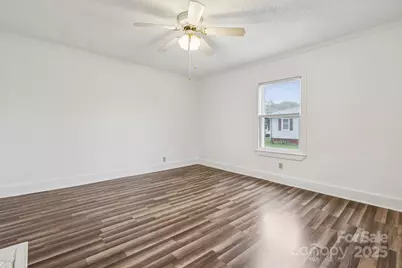 105 E Catawba Street E, Belmont, NC 28012 - Photo 24