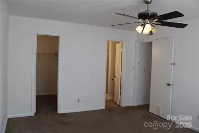 6039 Treetop Court, Charlotte, NC 28212 - Photo 32