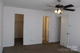 6039 Treetop Ct, Charlotte, NC 28212 - Photo 32