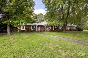 208 Victoria Cir, Kings Mountain, NC 28086 - Photo 2