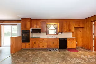 208 Victoria Cir, Kings Mountain, NC 28086 - Photo 10