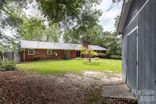 208 Victoria Cir, Kings Mountain, NC 28086 - Photo 36