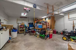 1262 Lawrence Rd, Clover, SC 29710 - Photo 10