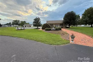 111 Club House Ext, New London, NC 28127 - Photo 36