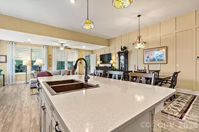 8218 Festival Way, Charlotte, NC 28215 - Photo 16