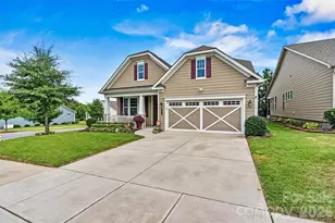 8218 Festival Wy, Charlotte, NC 28215 - Photo 4