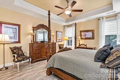 8218 Festival Way, Charlotte, NC 28215 - Photo 22