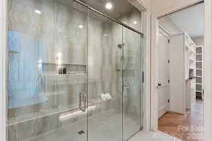 1020 Habersham Dr, Charlotte, NC 28209 - Photo 16