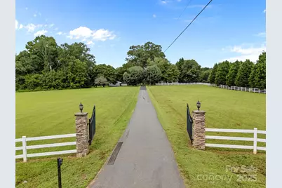 8900 Old Concord Road, Salisbury, NC 28146 - Photo 2