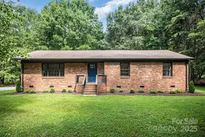 17700 McKee Road, Charlotte, NC 28278 - Photo 2