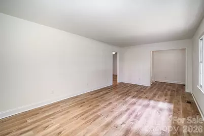 17700 McKee Road, Charlotte, NC 28278 - Photo 8