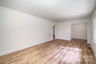 17700 McKee Road, Charlotte, NC 28278 - Photo 8