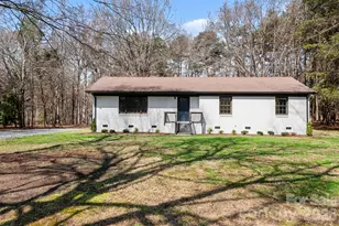 17700 McKee Rd, Charlotte, NC 28278 - Photo 22