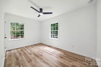 17700 McKee Road, Charlotte, NC 28278 - Photo 20