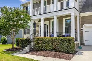 270 Sweet Briar Dr, Fort Mill, SC 29707 - Photo 2