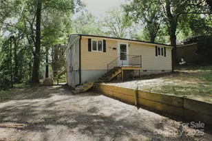 216 E Georgia Ave, Bessemer City, NC 28016 - Photo 28