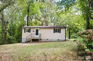 216 E Georgia Ave, Bessemer City, NC 28016 - Photo 2