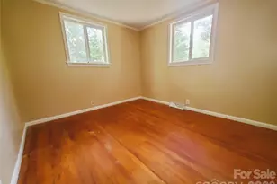 216 E Georgia Ave, Bessemer City, NC 28016 - Photo 22