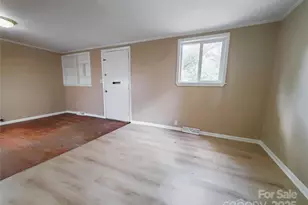 216 E Georgia Ave, Bessemer City, NC 28016 - Photo 12