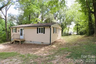 216 E Georgia Ave, Bessemer City, NC 28016 - Photo 42