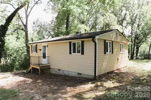 216 E Georgia Ave, Bessemer City, NC 28016 - Photo 30