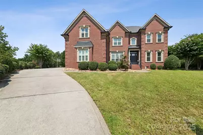 5518 Two Iron Drive, Matthews, NC 28104 - Photo 2