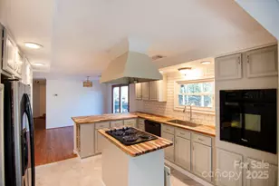 132 Serenity Cir, Hendersonville, NC 28792 - Photo 16