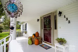 132 Serenity Cir, Hendersonville, NC 28792 - Photo 8