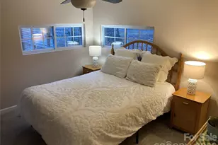 201 Merriman Rd, Hendersonville, NC 28791 - Photo 16